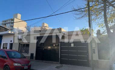 Casa 3 dorm y Depto P.Baja en venta B° San Pablo