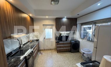 Casa 3 dorm y Depto P.Baja en venta B° San Pablo