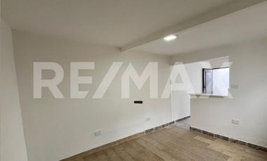 Casa 3 dorm y Depto P.Baja en venta B° San Pablo