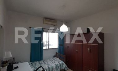 Casa 3 dorm y Depto P.Baja en venta B° San Pablo