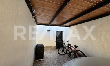 Casa 3 dorm y Depto P.Baja en venta B° San Pablo