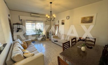 Casa 3 dorm y Depto P.Baja en venta B° San Pablo