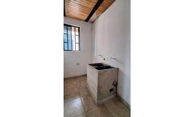 ARRIENDO APTO ALTOS DEL PEÑON GIRARDOT $800.000