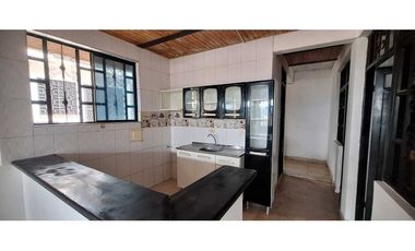 ARRIENDO APTO ALTOS DEL PEÑON GIRARDOT $800.000