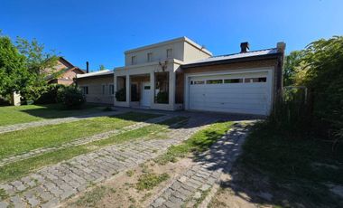VENTA CASA LOS OLIVOS CENTENARIO