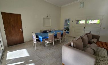 VENTA CASA LOS OLIVOS CENTENARIO