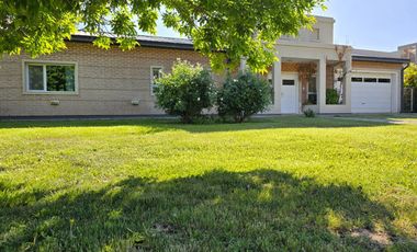 VENTA CASA LOS OLIVOS CENTENARIO