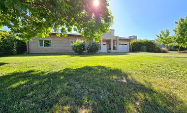VENTA CASA LOS OLIVOS CENTENARIO