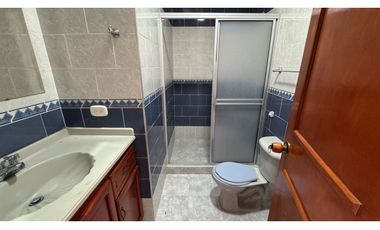 Casa de niveles en venta - Barrio Las Flores Palmira Valle Colombia