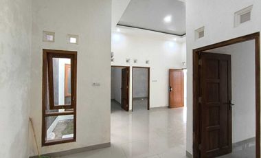 Rumah Siap Huni Bonus AC Kitchen Set dalam Cluster Godean Sleman Jogja