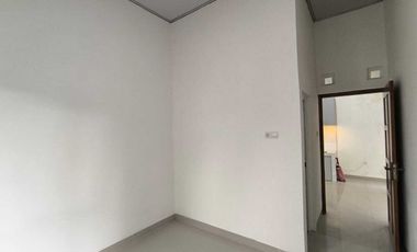 Rumah Siap Huni Bonus AC Kitchen Set dalam Cluster Godean Sleman Jogja