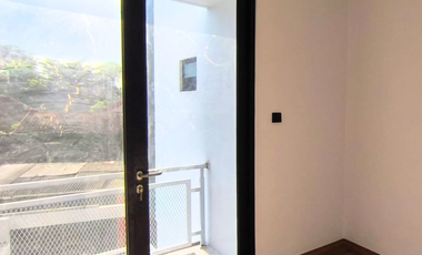 Hunian Modern Rumah 2 Lt Baru 5 Mnt Pemda Sleman & Sleman City Hall