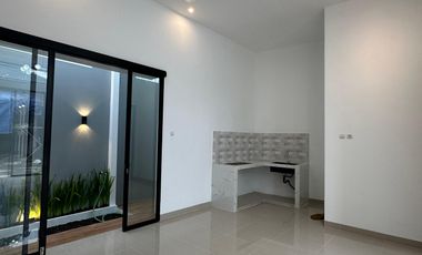 Rumah Mewah Modern Minimalis Dekat Sleman City Hall 3 Kamar Tidur