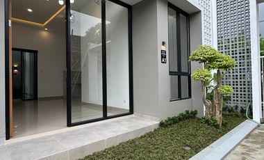 Rumah Mewah Modern Minimalis Dekat Sleman City Hall 3 Kamar Tidur