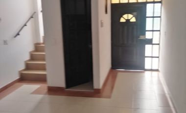 Oportunidad En Villas De Santana: Apartamento Con Parqueadero Propio | $180.000.000