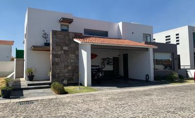 Casa - El Mesón