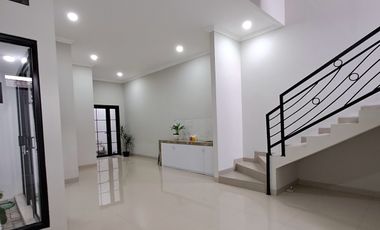 Dijual Cepat  Rumah Minimalis  Modern Dekat Gerbang Toll Cinere