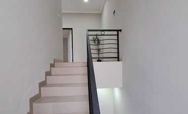 Dijual Cepat  Rumah Minimalis  Modern Dekat Gerbang Toll Cinere