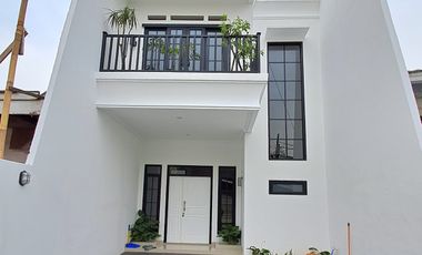 Dijual Cepat  Rumah Minimalis  Modern Dekat Gerbang Toll Cinere
