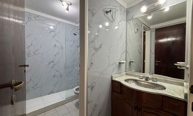 Venta de hermosa casa 7 ambientes en Coghlan