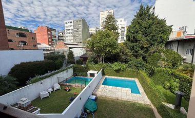 Venta de hermosa casa 7 ambientes en Coghlan