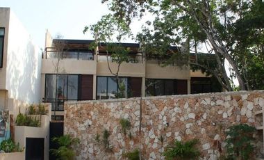 OPORTUNIDAD! CASA DE 3 RECAMARAS EN HOLISTIKA