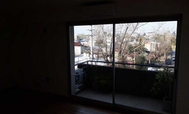 MONOAMBIENTE EN ALQUILER -TIGRE, C/COCHERA