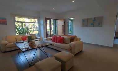 Venta Casa Deportiva 507 Esmeralda 4 ambientes
