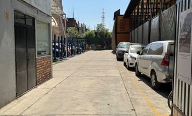 Rento oficinas con  uso de suelo comercial