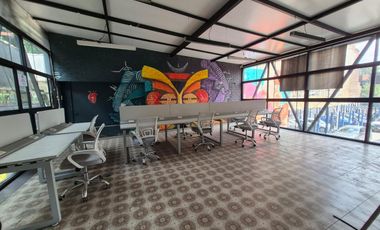 Rento oficinas con  uso de suelo comercial