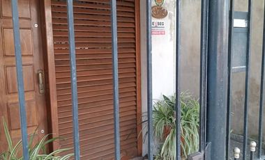 CASA VENTA REMEDIOS DE ESCALADA APTO CREDITO