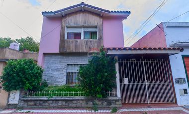 Casa EN VENTA Lomas de Zamora