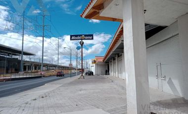 LOCAL EN RENTA EN AVENIDA LAS TORRES  EN PLAZA