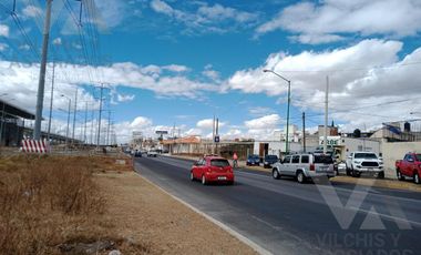 LOCAL EN RENTA EN AVENIDA LAS TORRES  EN PLAZA