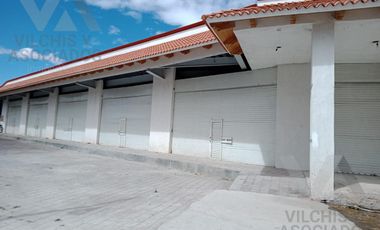 LOCAL EN RENTA EN AVENIDA LAS TORRES  EN PLAZA