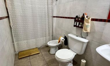 VENTA CASA 4 AMB LOTE PROPIO -APTO CRED. MATADEROS
