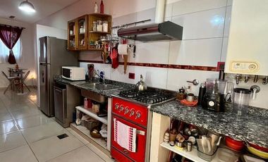 VENTA CASA 4 AMB LOTE PROPIO -APTO CRED. MATADEROS