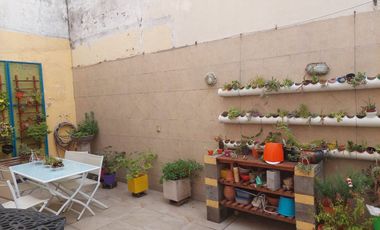 VENTA CASA 4 AMB LOTE PROPIO -APTO CRED. MATADEROS