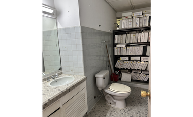 Se VENDE / Alquila Casa Comercial Dúplex - Obarrio