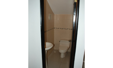 VENTA  CASA REMODELADA COSTA SUR 4 REC VILLA VALENCIA