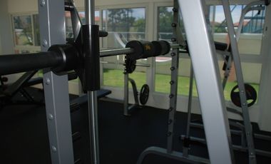 VENTA  CASA REMODELADA COSTA SUR 4 REC VILLA VALENCIA