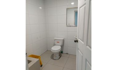 ALQUILER LOCAL COMERCIAL EXCELENTE UBICACION 100 MTS CERCA AL METRO