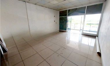 ALQUILER LOCAL COMERCIAL EXCELENTE UBICACION 100 MTS CERCA AL METRO