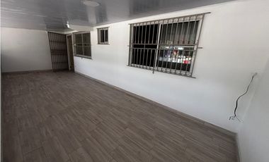 SAN FRANCISCO / URB. FLAMINGO / 240M / 4 HABITACION / 3 BAÑOS