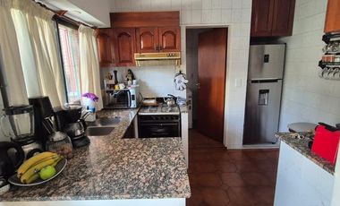 Venta Increíble casa edificada en 2 lotes Gerli