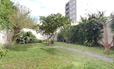 IDEAL PH 5 AMB. CON TERRAZA Y JARDIN PARQUIZADO