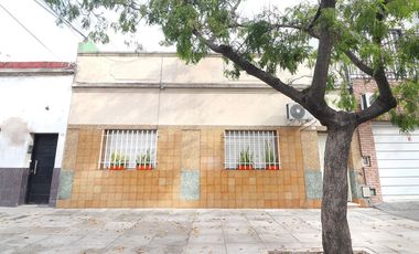 IDEAL PH 5 AMB. CON TERRAZA Y JARDIN PARQUIZADO