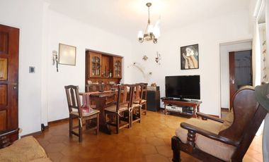 IDEAL PH 5 AMB. CON TERRAZA Y JARDIN PARQUIZADO