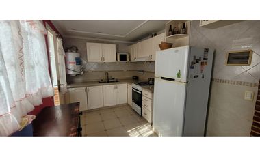 Casa en  Venta - Ostende de excelente calidad de construcción