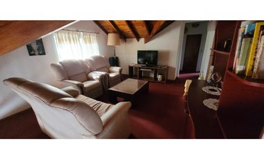 Casa en  Venta - Ostende de excelente calidad de construcción